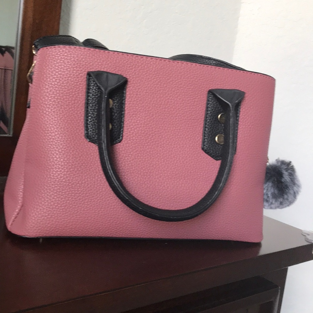 Pretty bag - Picture 3 of 4